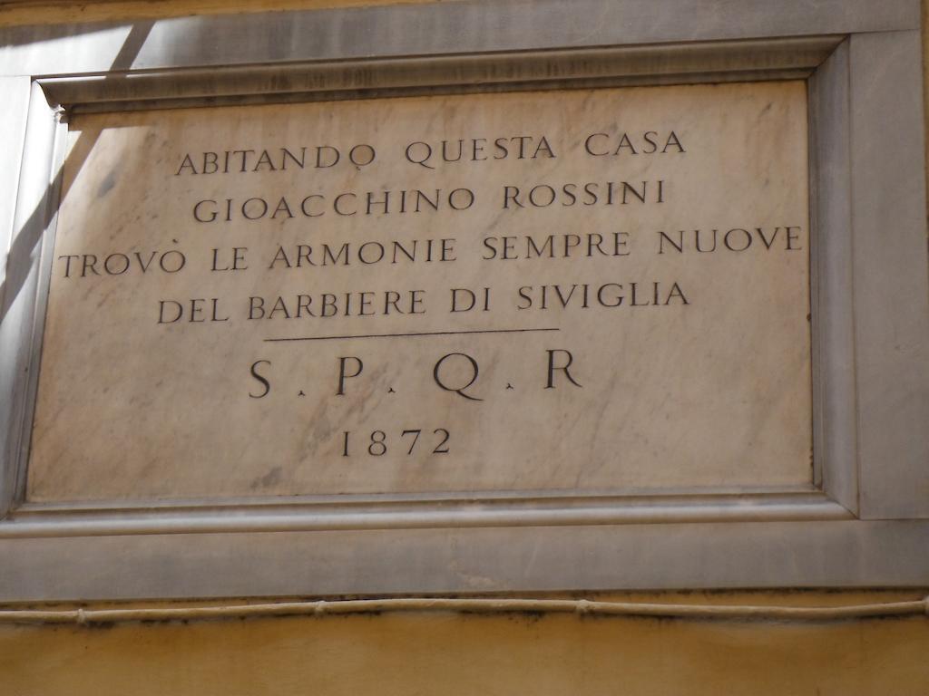 Апартаменты Casa Magiuli' Navona Рим Экстерьер фото